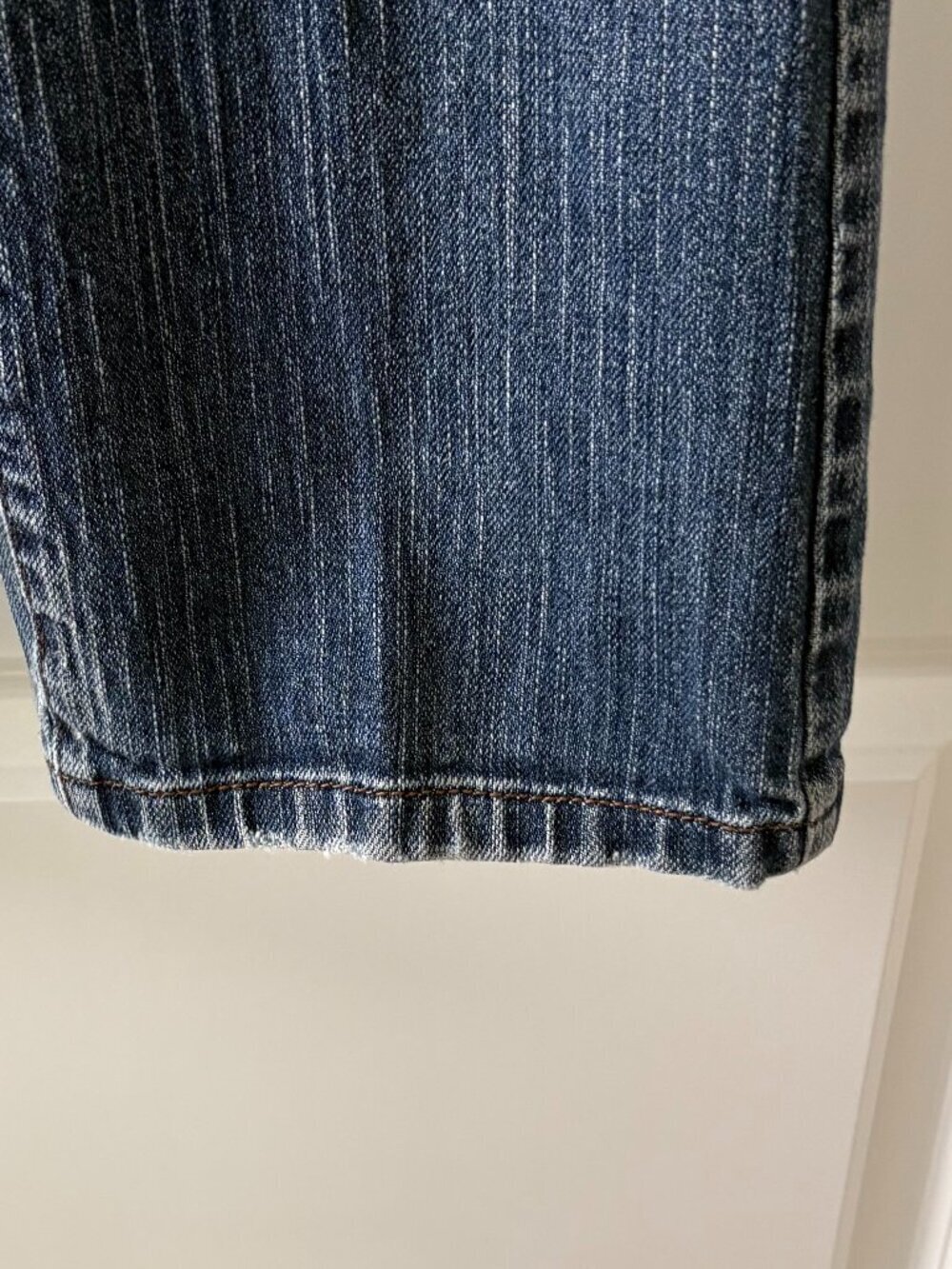 DKNY Jeans Chelsea Wash East Village Bootcut Y2K Pants Size 8 - Picture 6 of 7